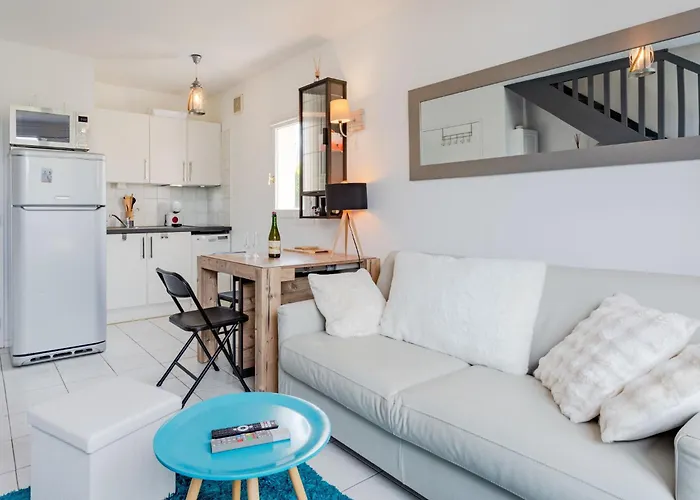 Appartement Les Christophines-5 By Interhome Cabourg