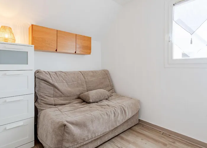 Appartement Les Christophines-5 By Interhome